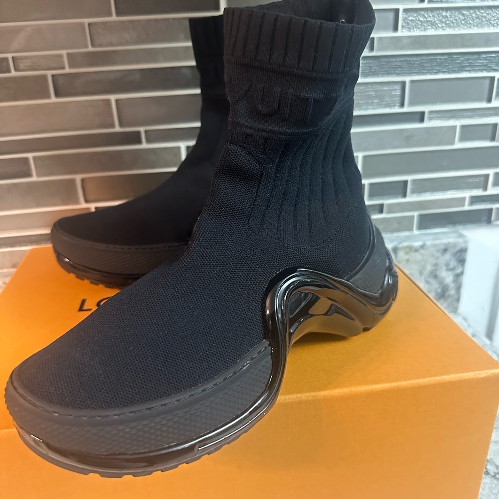 Louis Vuitton Women sneaker